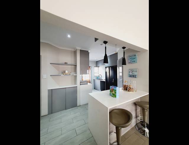 3 BEDROOM CLUSTER RENTED IN HALFWAY GARDENS